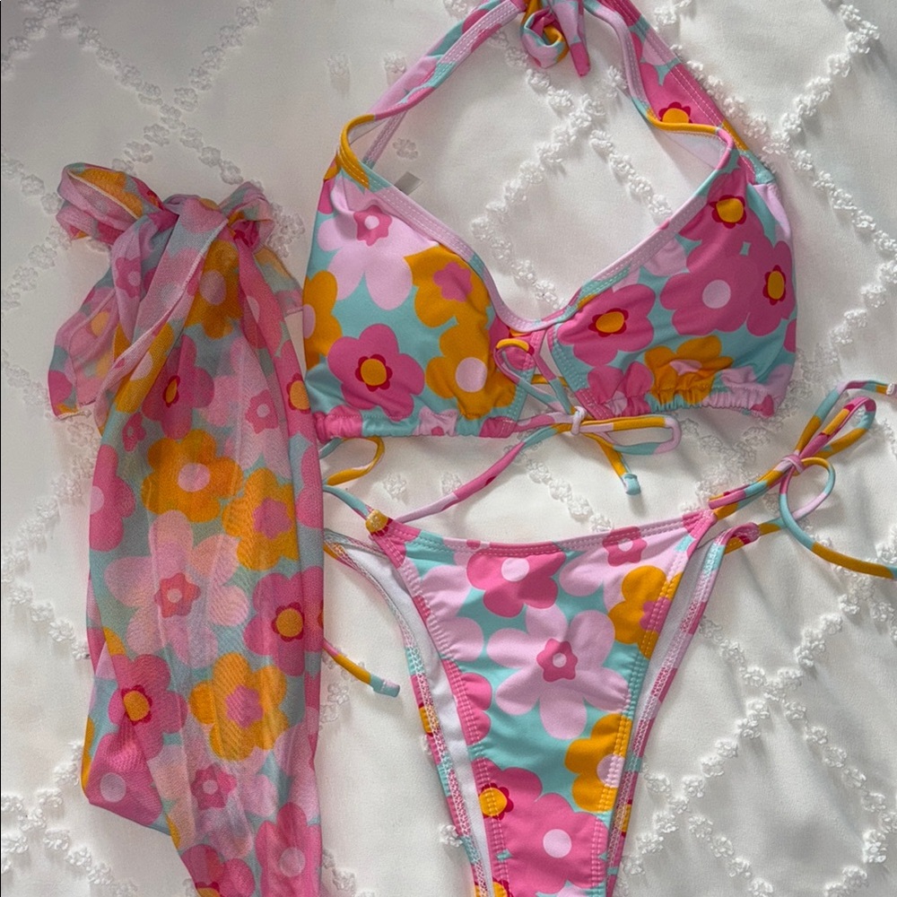 Swim Set w/ Sarong